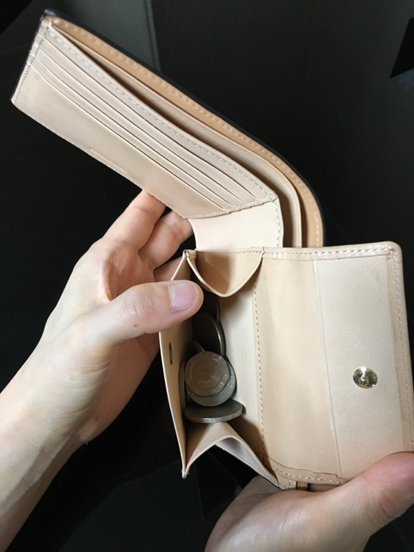 財布の選び方、贈り方 | ココマイスターの社員が語る財布の見方